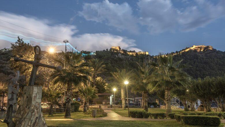 Antalya’da Spot Eşya Bulabileceğiniz En İyi Noktalar