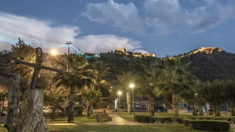 Antalya’da Spot Eşya Bulabileceğiniz En İyi Noktalar
